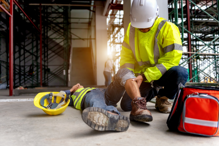 First Aid In BC: Occupational First Aid vs. Red Cross First Aid